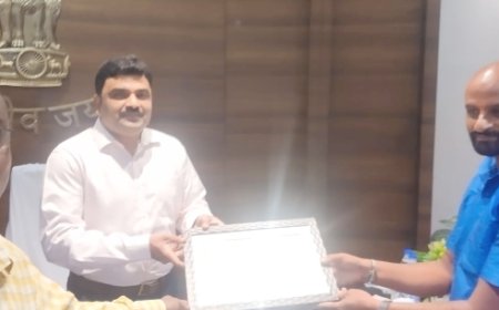 బాపట్ల వెడ్డింగ్  ఫోటోగ్రాఫర్ కు  అంతర్జాతీయ గౌరవ పురస్కారం