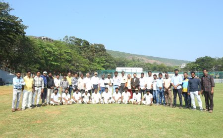 ప్రొఫెషనల్ ఫోటోగ్రాఫర్స్ అండ్ వీడియోగ్రాఫర్స్ విశాఖ సంఘం ఆధ్వర్యంలో క్రికెట్ టోర్నమెంట్