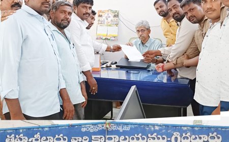 వీడియోగ్రాఫర్లకు బిల్లుల చెల్లించాలని డిప్యూటీ తాసిల్దార్ గారికి వినతి పత్రం
