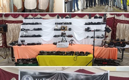 కెమెరా దినోత్సవం సందర్భంగా కాకినాడ లో పురాతన కెమెరాల ప్రదర్శన