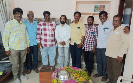 కాకినాడ ప్రొఫెషనల్ ఫోటోగ్రాఫర్స్ వెల్ఫేర్ అసోసియేషన్  నూతన అధ్యక్షుడు ఎన్నిక