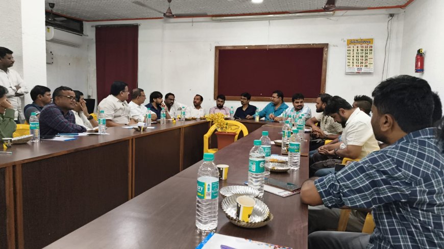 ఆల్బం ప్రింటింగ్ రంగంలో కీలక మార్పులు – ధరల పెంపుపై ల్యాబ్స్ ఓనర్స్ కీలక నిర్ణయం